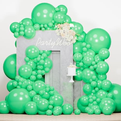 PartyWoo Light Green Balloons 138 Piece Arch Garland Kit