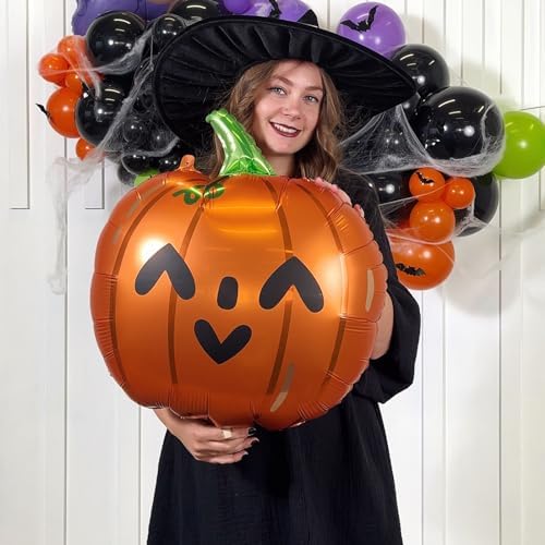 House of Party Foil Balloons with Balloons Bat and Pumpkin