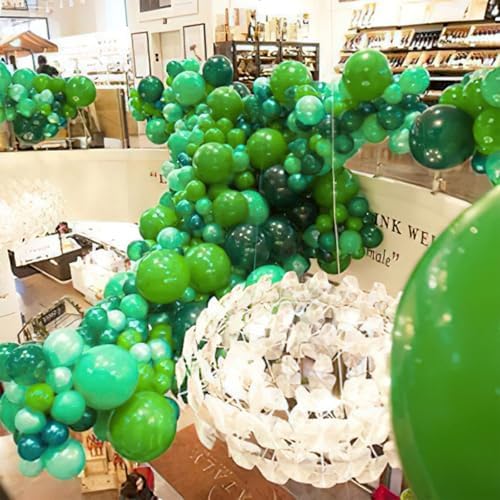 PartyWoo Light Green Balloons 138 Piece Arch Garland Kit